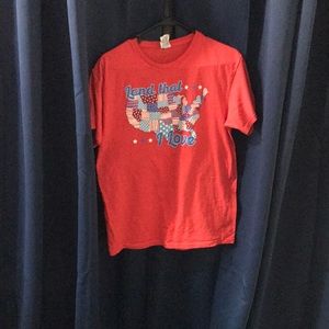 4th of July T-shirt in a size medium.
